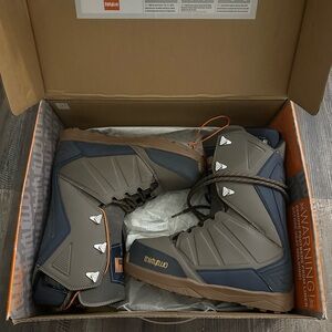 ThirtyTwo Lashed/Bradshaw Men’s Snowboard Boots